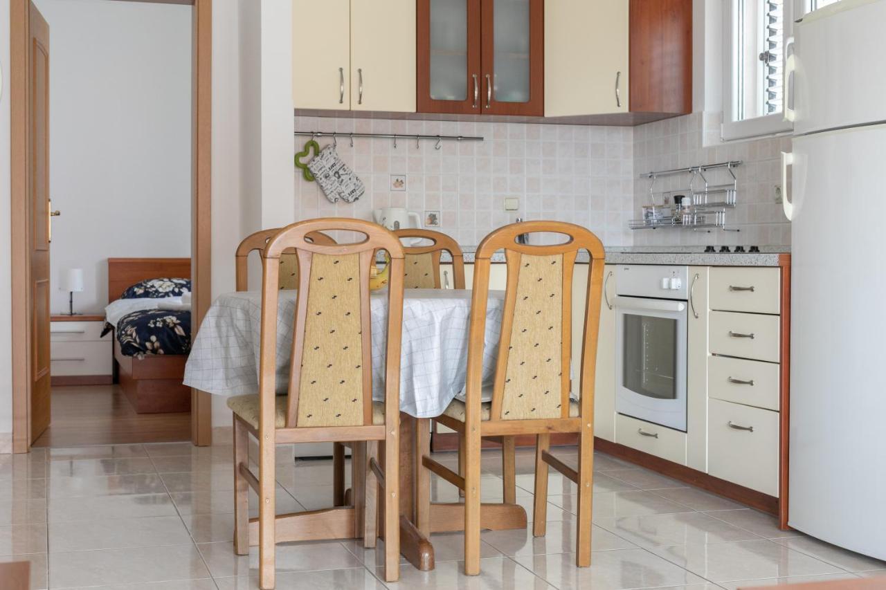 Apartman Mar18 มาคาร์สกา ภายนอก รูปภาพ