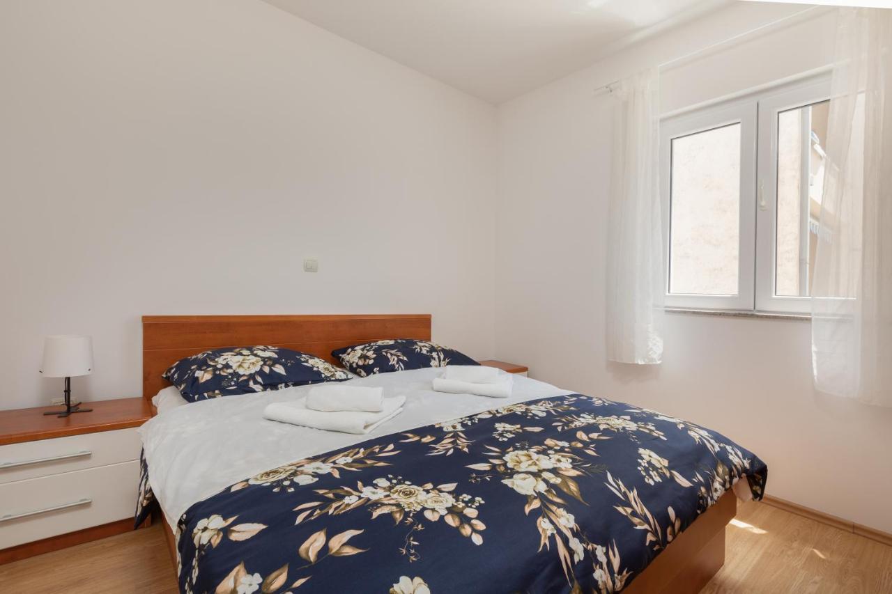 Apartman Mar18 มาคาร์สกา ภายนอก รูปภาพ