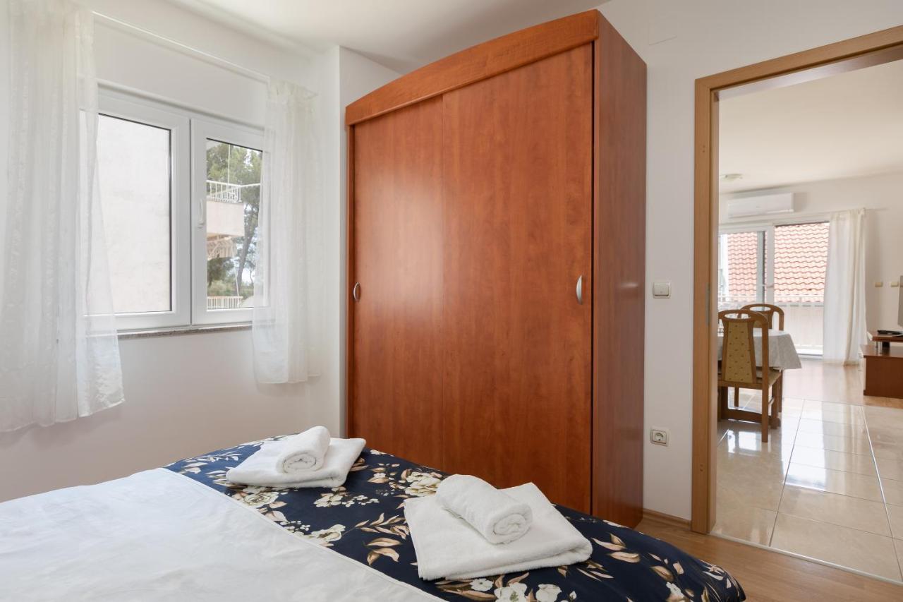 Apartman Mar18 มาคาร์สกา ภายนอก รูปภาพ