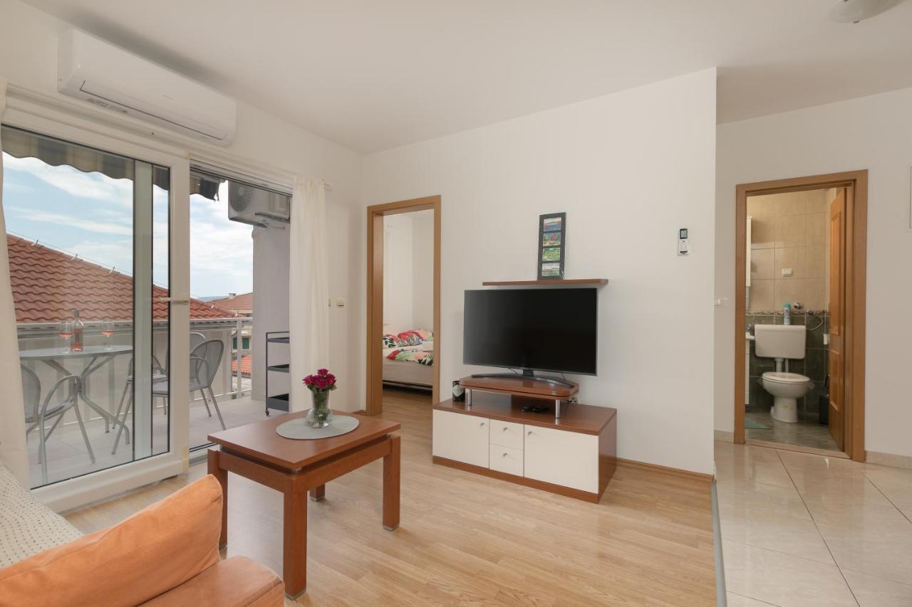 Apartman Mar18 มาคาร์สกา ภายนอก รูปภาพ