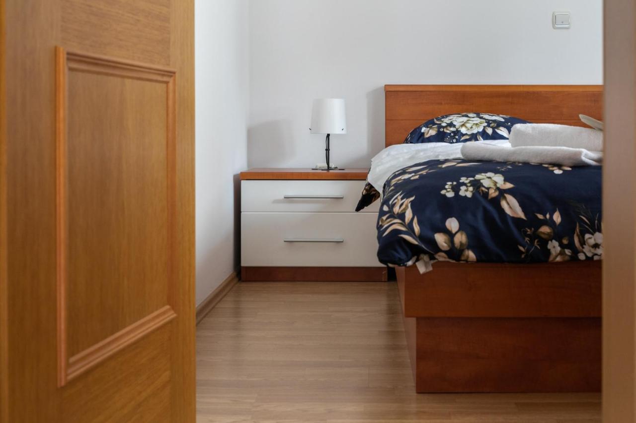 Apartman Mar18 มาคาร์สกา ภายนอก รูปภาพ