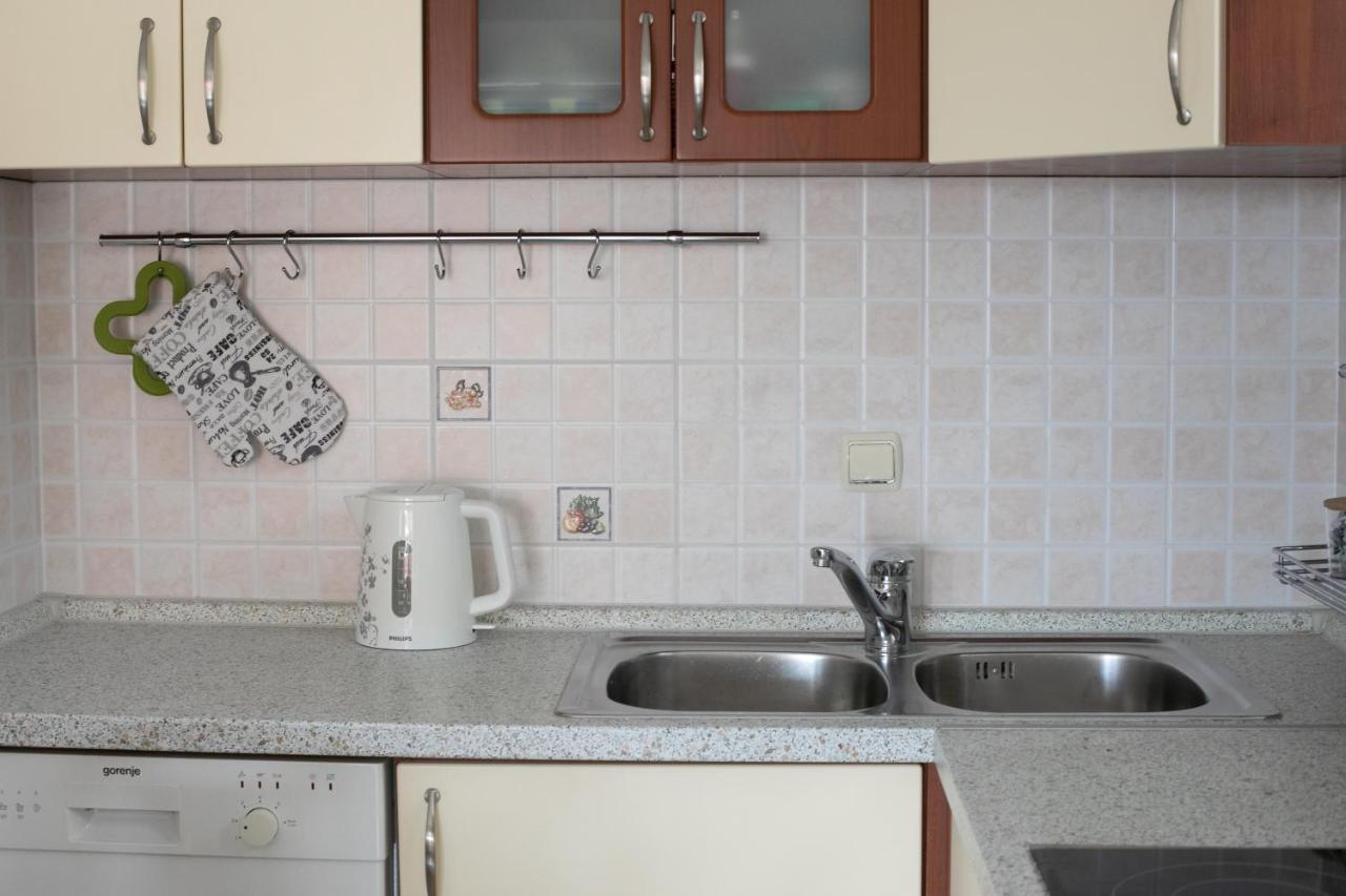 Apartman Mar18 มาคาร์สกา ภายนอก รูปภาพ