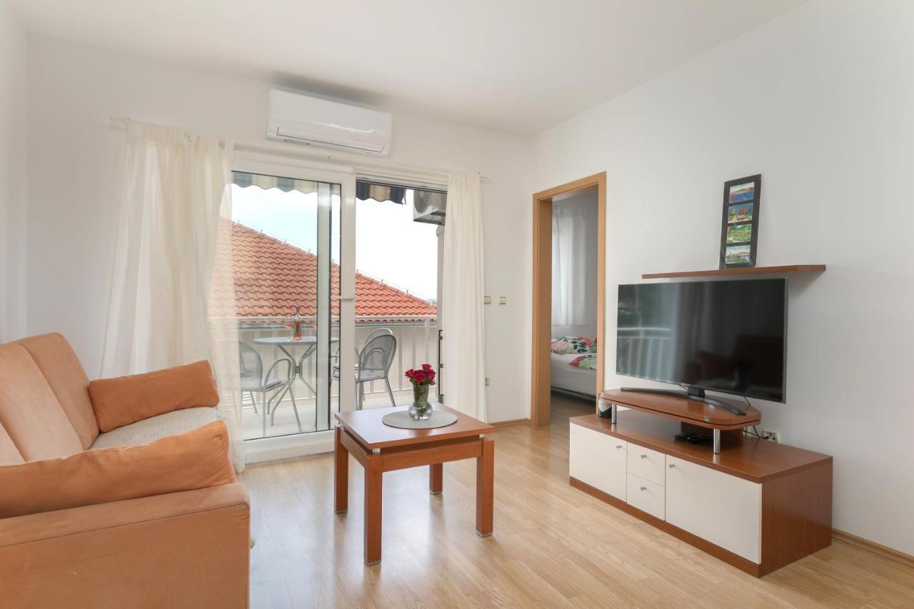 Apartman Mar18 มาคาร์สกา ภายนอก รูปภาพ